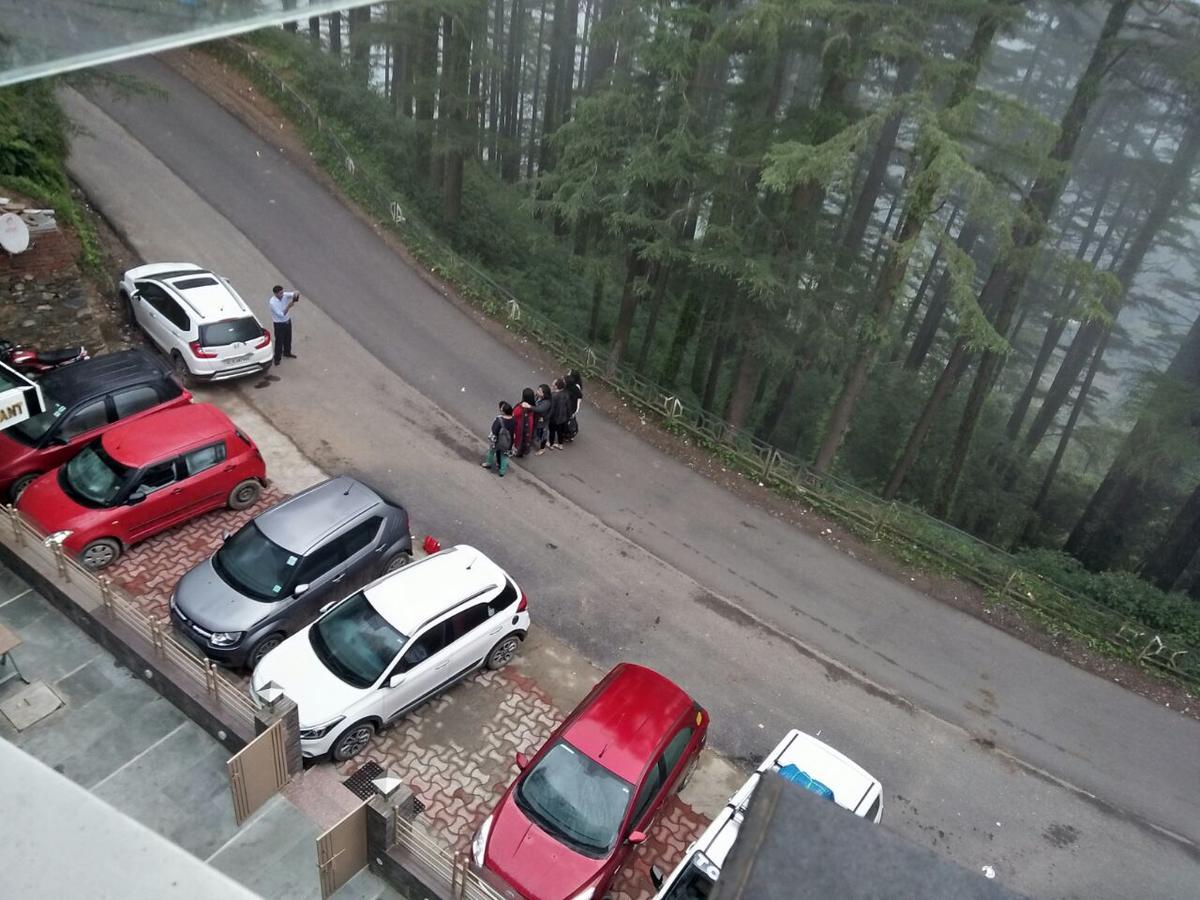 Oyo 11877 Royal Residency Ξενοδοχείο New Tehri Δωμάτιο φωτογραφία