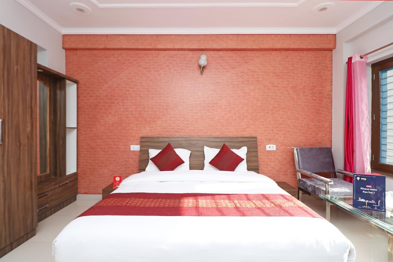 Oyo 11877 Royal Residency Ξενοδοχείο New Tehri Δωμάτιο φωτογραφία